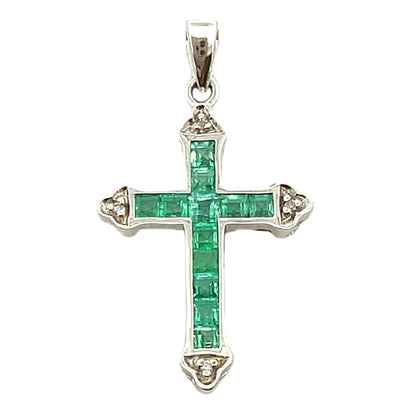 Colgante religioso de cruz con diamante esmeralda en oro blanco de 10 quilates