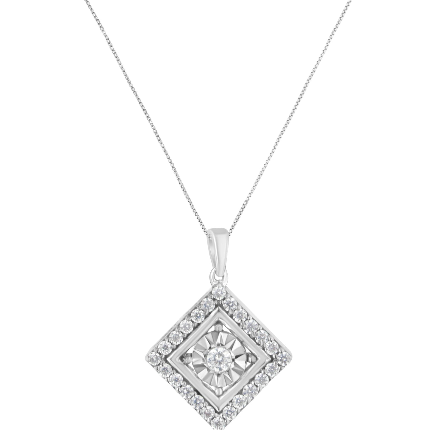 Collar con colgante cuadrado de oro blanco de 10 qt con diamantes de 1/2 TCW (color I-J, claridad I2-I3)