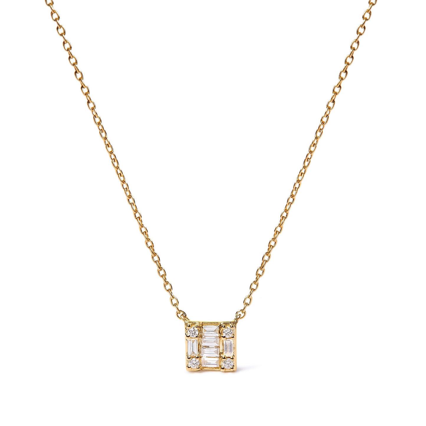 Collar con colgante cuadrado de oro amarillo de 10K y 1/10 Cttw de diamantes redondos y baguette de talla compuesta en mosaico de 18 pulgadas (color H-I, claridad I1-I2)