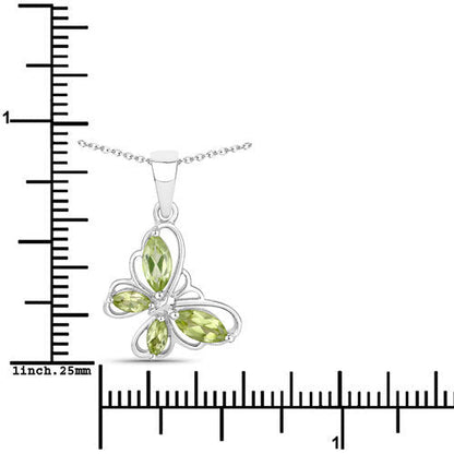 Colgante de plata de ley .925 con peridoto genuino de 0.64 quilates