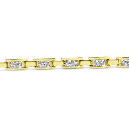 Pulsera de eslabones rectangulares de oro amarillo de 10K con diamantes de talla princesa de 2.0 Cttw con engaste invisible (color I-J, claridad SI2-I1) - 7"