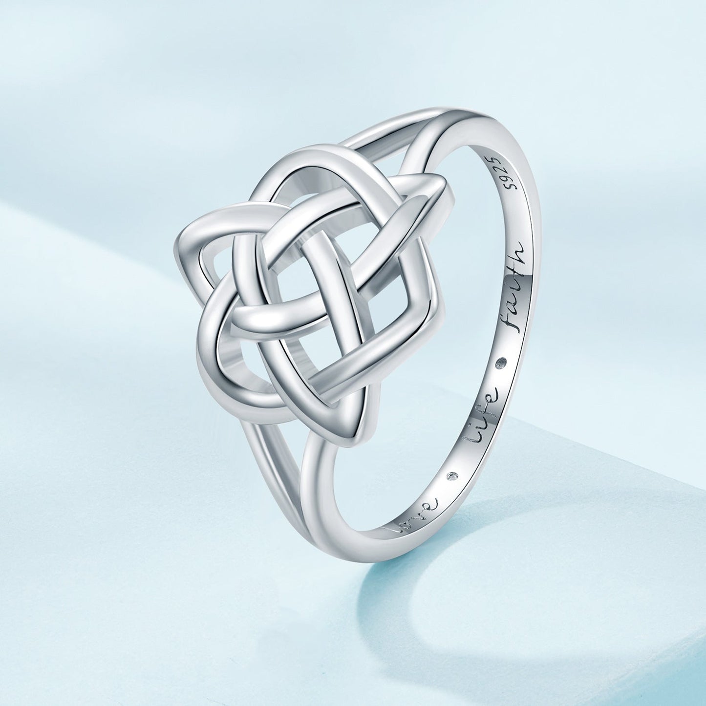 Anillo de Plata de Ley 925 Talla 6.0 con Baño de Platino