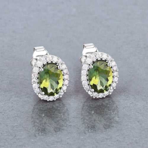 Pendientes de oro blanco de 14 quilates con turmalina verde auténtica de 1,92 quilates y diamantes blancos