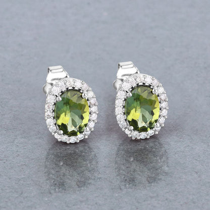 Pendientes de oro blanco de 14 quilates con turmalina verde auténtica de 1,92 quilates y diamantes blancos
