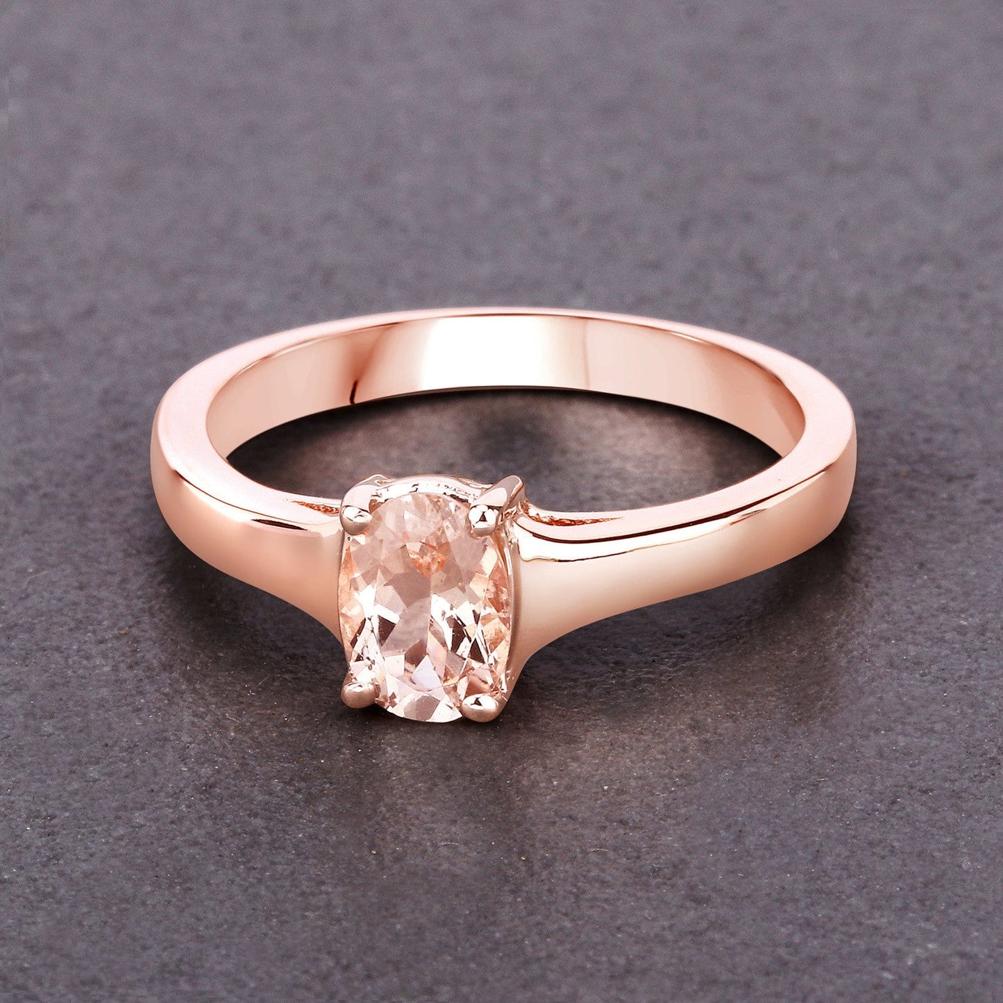 Anillo de plata de ley .925 con morganita auténtica de 0,70 quilates
