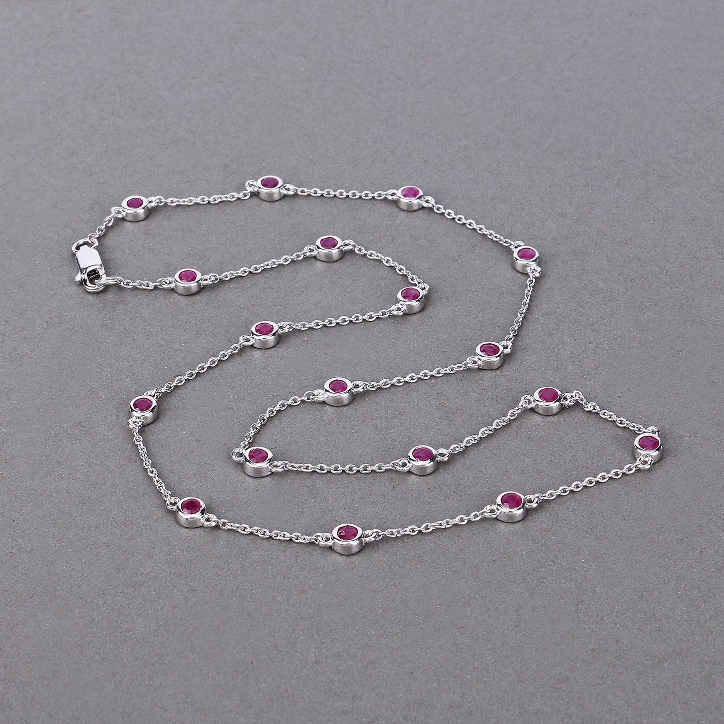 Collar de plata de ley .925 con rubí auténtico de 2,34 quilates