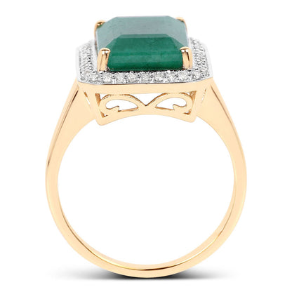 Anillo de 5,71 quilates de Esmeralda Teñida y Diamantes Blancos en Oro Amarillo de 14K
