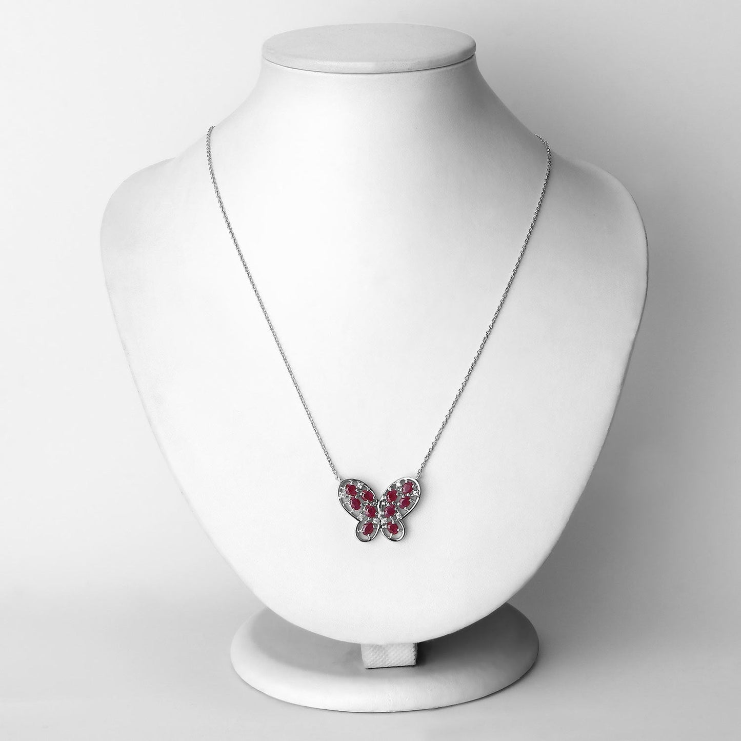 Collar de plata de ley .925 con rubí genuino de 2.36 quilates y circonitas blancas
