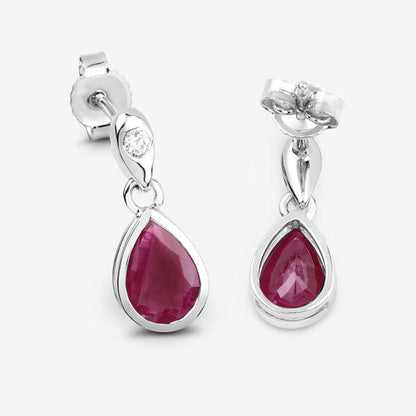 Pendientes de oro blanco de 10 quilates con rubí genuino de 1,65 quilates y diamantes blancos