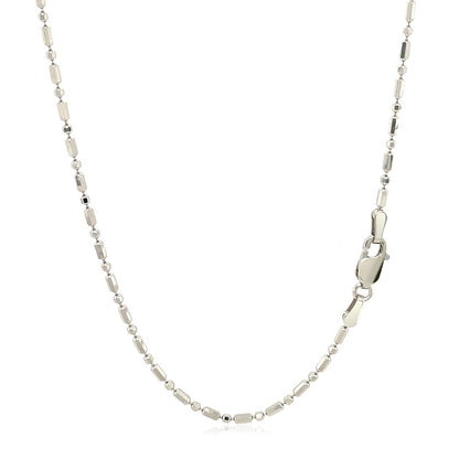 Cadena de cuentas alternas con corte de diamante de oro blanco de 14k y 1,5 mm