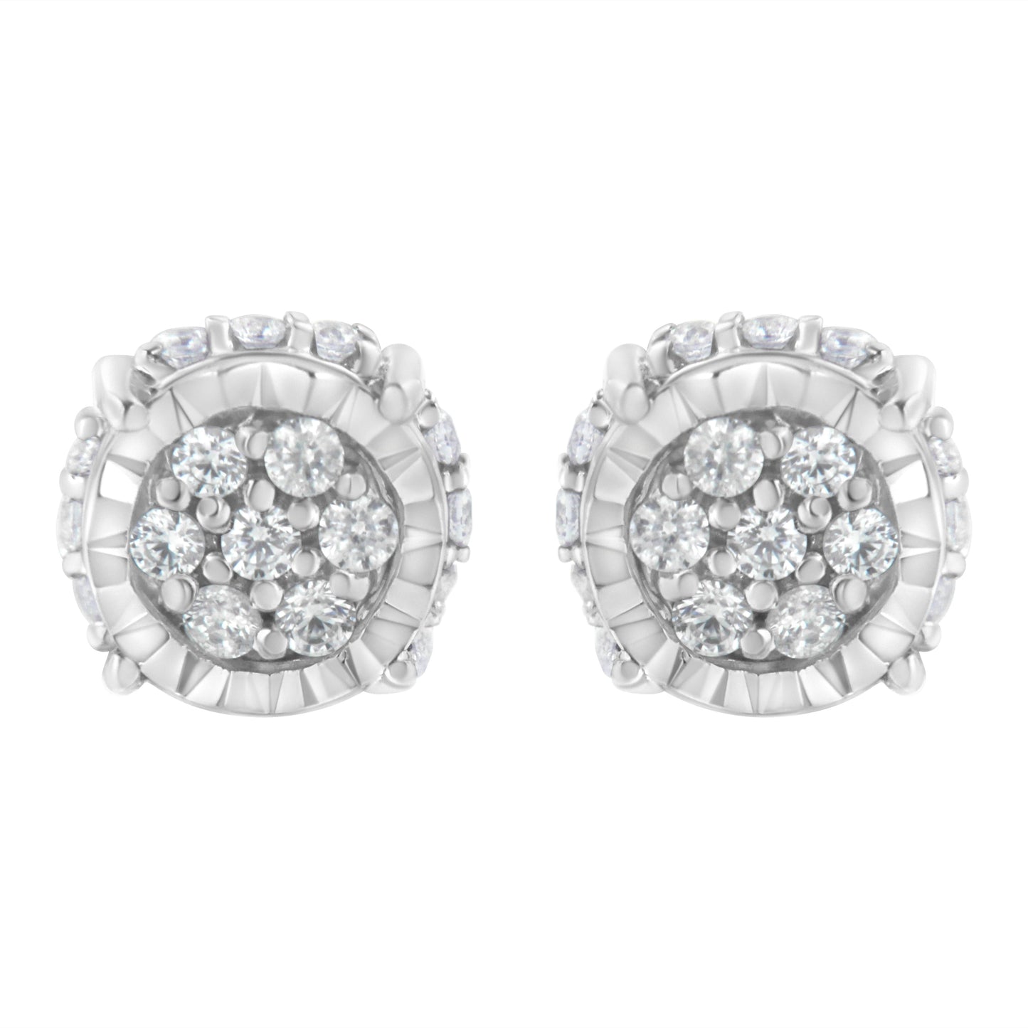 Pendientes de tuerca florales de plata de ley .925 con diamantes de talla redonda de 1/3 cttw (Claridad I-J, Color I3)