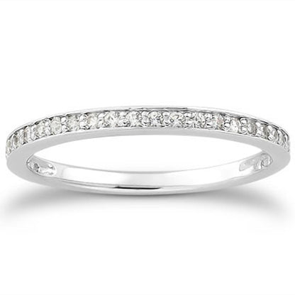Juego de anillos de boda de oro blanco de 14k con micro pavé de diamantes, 3/4 alrededor