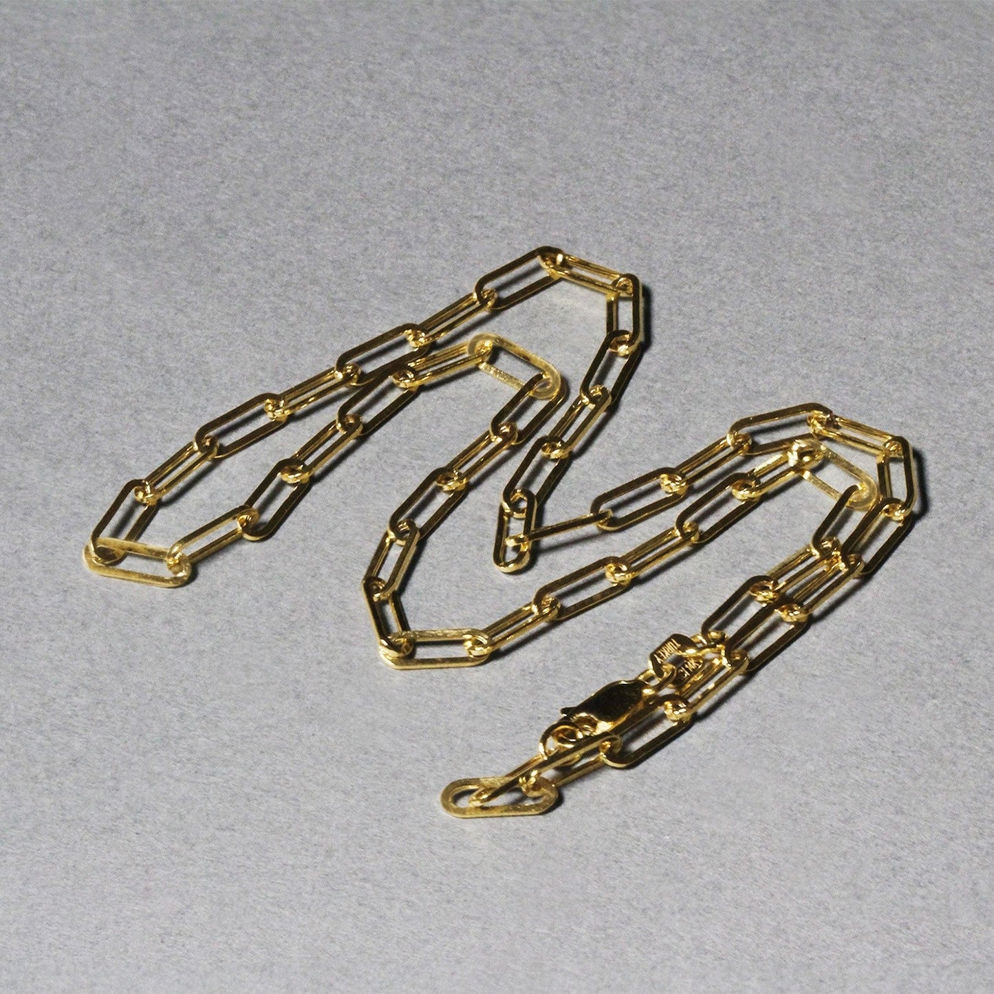 Cadena de eslabones de oro amarillo de 14 quilates (3,3 mm)