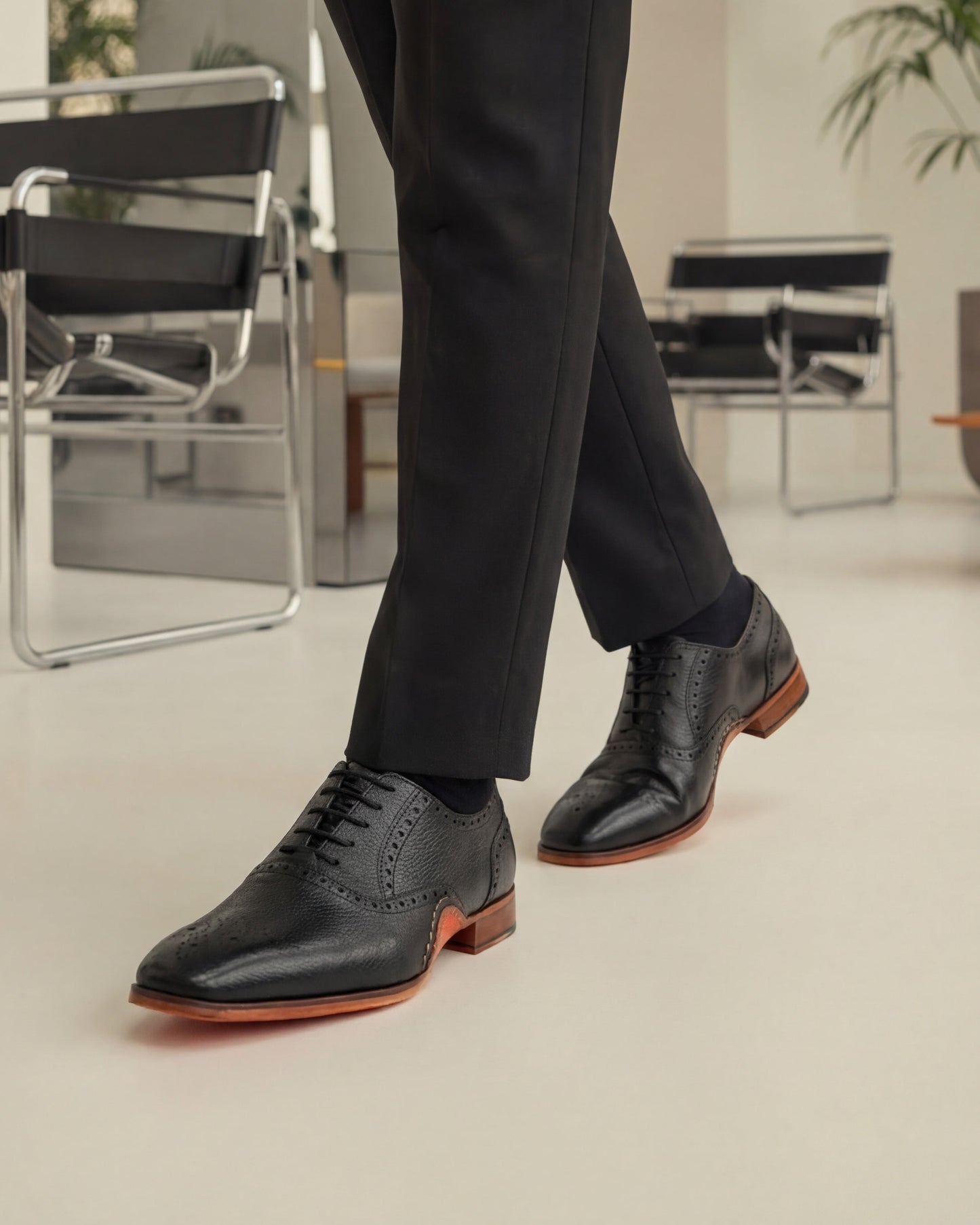 The Draco Handmade Black Semi Brogue Oxford Men Shoe
