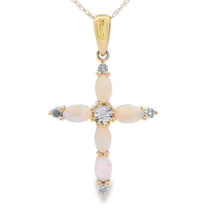 Colgante de cruz religiosa con diamantes de ópalo en oro amarillo de 10 quilates