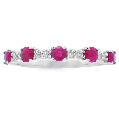 Anillo de boda con rubí y diamantes de 0,70 ct en oro blanco de 10 qt