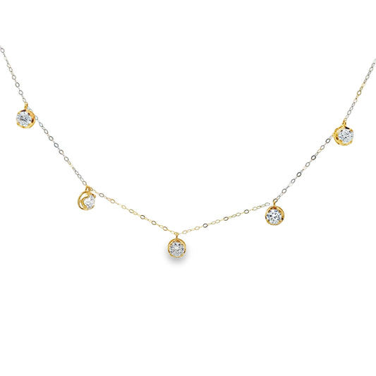 Diamante creado en laboratorio de 1.58 ct engastado por yardas en oro amarillo de 14 kt