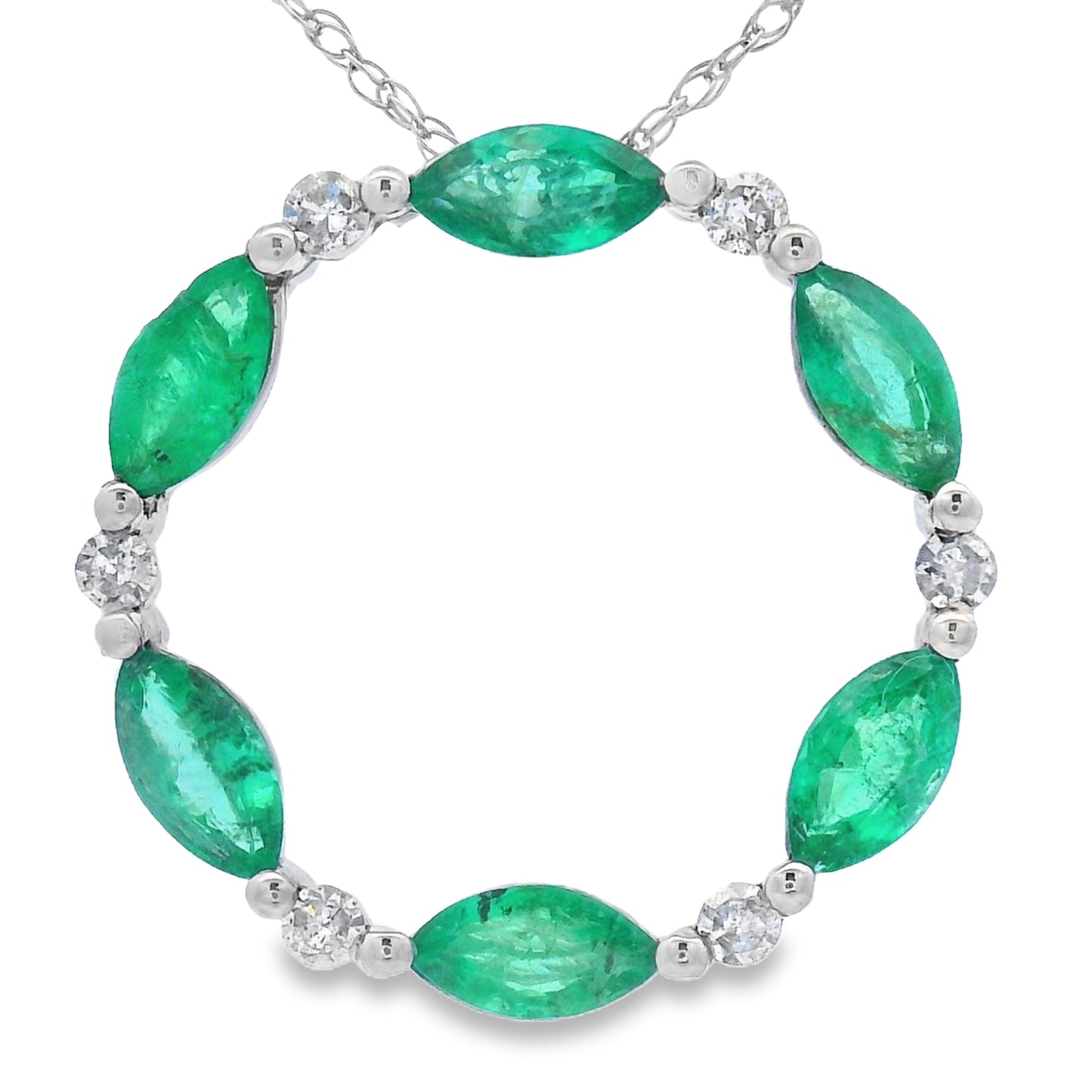 Colgante Círculo de Amor Diamante Esmeralda Oro Blanco de 10QT