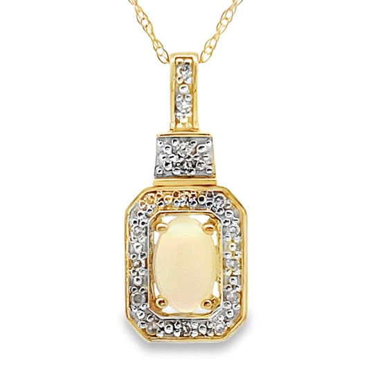 Colgantes de moda de oro amarillo de 10 qt con ópalo y diamantes de 0,06 ct