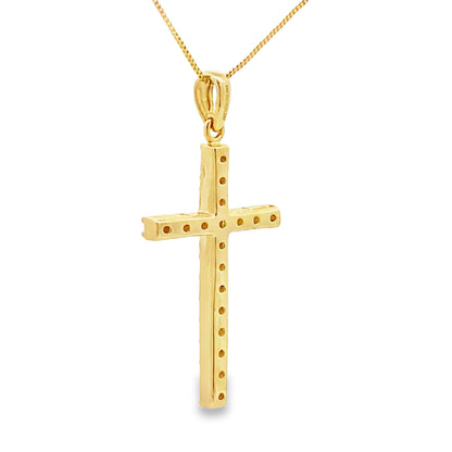 Colgante religioso de cruz de diamante de 0,25 ct en oro amarillo de 14 K