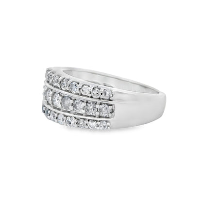 Anillo de boda con diamantes de 1,00 ct en oro blanco de 10 qt