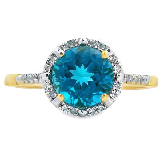 Anillo de topacio azul Londres con diamantes de 1,35 qt en oro amarillo de 10 qt