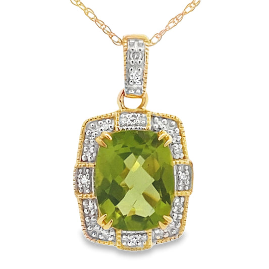 Colgantes de moda de peridoto y diamantes de oro amarillo de 10 quilates