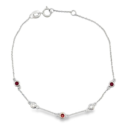 Pulsera de rubí y diamantes de .25 ct en oro blanco de 14 K