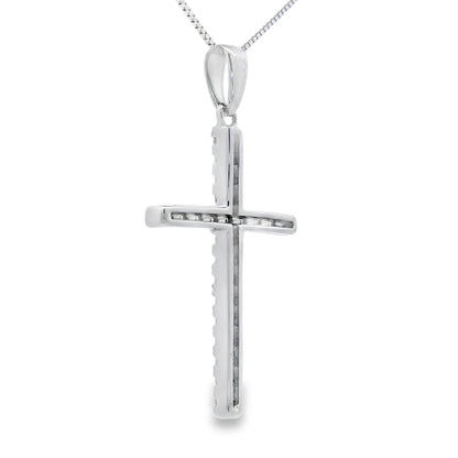 Colgante de cruz religiosa con diamantes de 0,21 ct en oro blanco de 14 kt