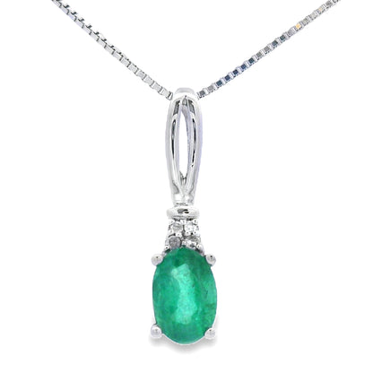 Colgantes de moda de diamante y esmeralda de 0,25 ct en oro blanco de 10 kt