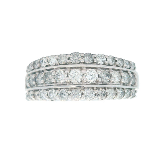 Anillo de boda con diamantes de 1,00 ct en oro blanco de 10 qt