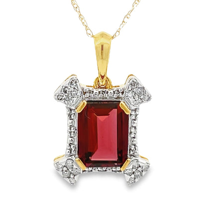 1.87ct Garnet Diamond Fashion Pendants 10KT Yellow Gold