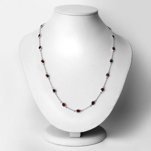 Collar de plata de ley .925 con granate genuino de 8.10 quilates