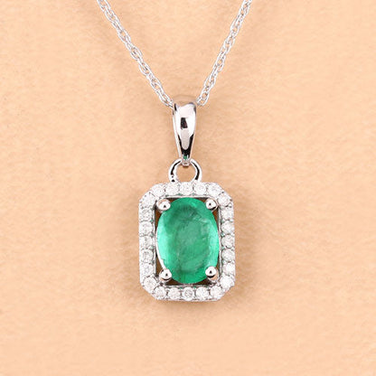 Colgante de oro blanco de 10 quilates con esmeralda zambiana auténtica de 0,83 quilates y diamantes blancos