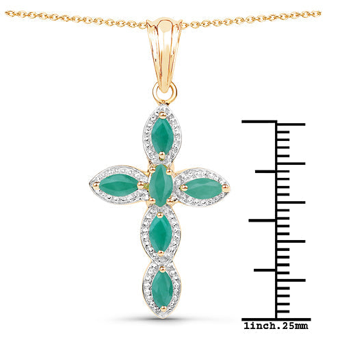 Colgante de plata de ley .925 con baño de oro amarillo de 18K y esmeralda natural de 0.84 quilates