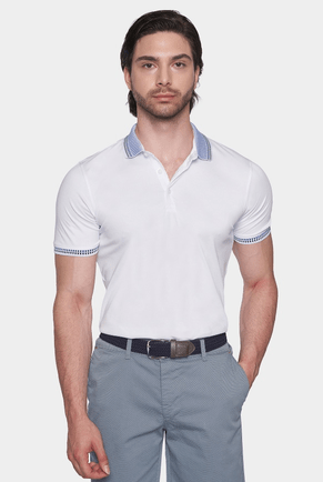La camisa esencial (blanco polvo)
