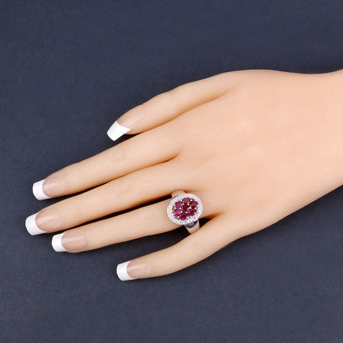Anillo de plata de ley .925 con rubí auténtico de 1.54 quilates
