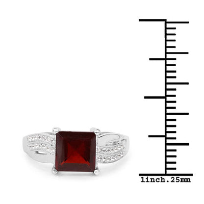 Anillo de plata de ley .925 con granate auténtico de 2.99 quilates y topacio blanco