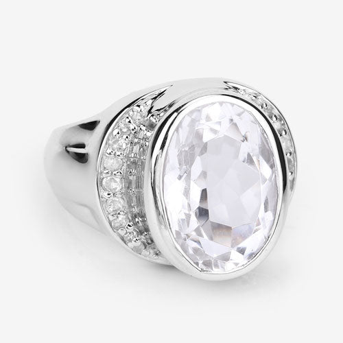 Anillo de plata de ley .925 con 5.38 quilates de cuarzo cristalino auténtico y diamantes blancos