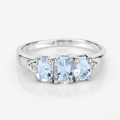 Anillo de plata de ley .925 con aguamarina auténtica de 0.95 quilates y diamantes blancos