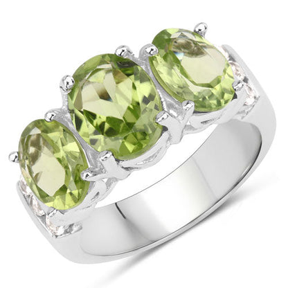 Anillo de plata de ley .925 con peridoto auténtico y topacio blanco de 4.14 quilates