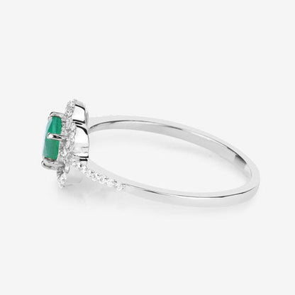 Anillo de oro blanco de 14K con esmeralda zambiana auténtica de 0,55 quilates y diamantes blancos
