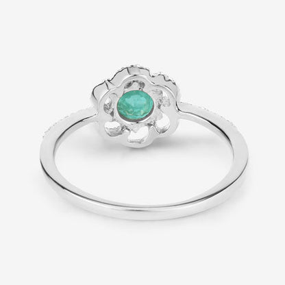 Anillo de oro blanco de 14K con esmeralda zambiana auténtica de 0,55 quilates y diamantes blancos