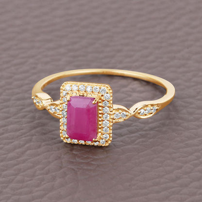 Anillo de oro amarillo de 14 quilates con rubí genuino de 0,75 quilates y diamantes blancos