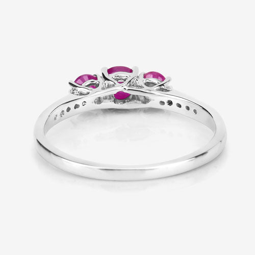 Anillo de oro blanco de 14K con rubí genuino de 0,61 quilates y diamantes blancos