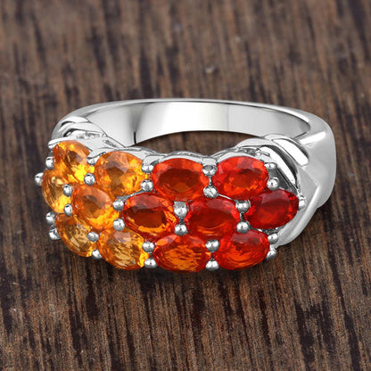 Anillo de plata esterlina .925 con ópalo de fuego genuino de 1.56 quilates