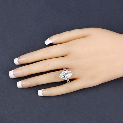 Anillo de oro blanco de 14K con aguamarina genuina de 2.24 quilates y diamantes blancos