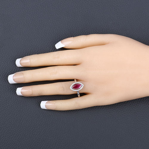 Anillo de oro blanco de 10 quilates con rubí auténtico de 1,52 quilates y diamantes blancos