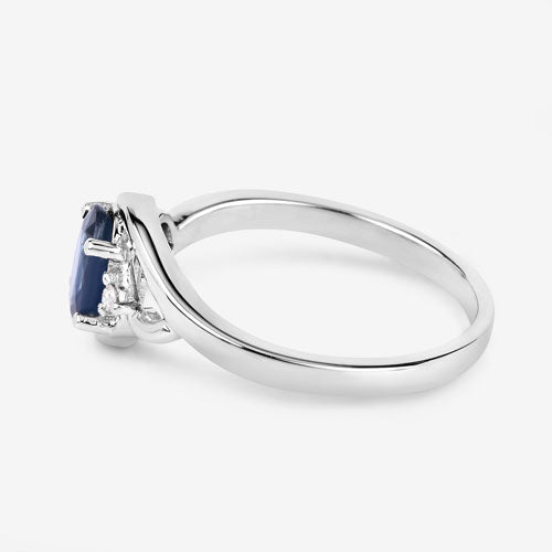 Anillo de oro blanco de 10K con zafiro azul genuino de 0.98 quilates y diamantes blancos