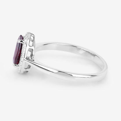 Anillo de oro blanco de 14K con rubí genuino de 1.30 quilates y diamantes blancos